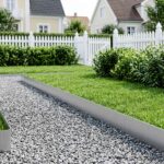 vidaxl Obrubník trávnika 20 m x 10 cm Pozinkovaná oceľ Strieborná