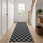 vidaXL Behúň LESAKA Čierna a biela 50 x 250 cm Diamantový zamat