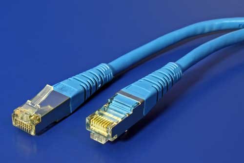 Patch-kabel-FTP-cat-5e-3m-modry Patch kábel FTP cat 5e, 3m - modrý – Obrázok 1
